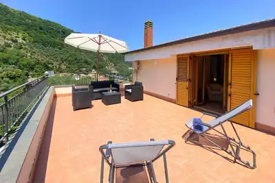 Image de Arya's House - wi fi, air conditioning, sea view, parking