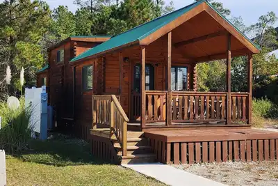 Image de Cabin: Lower Winter prices! Snowbirds Welcome! Bring your boat for fall fishing