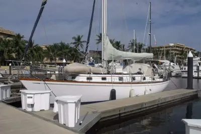 Image de Luxury At The Dock. . . . . . and we’re Pet Friendly! ! One Minute Walk To The Beach.