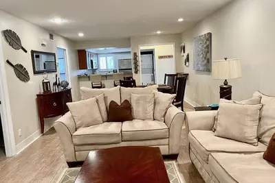 Image de Beautiful Saddlebrook First Floor 2br/2ba Condo on Golf Course