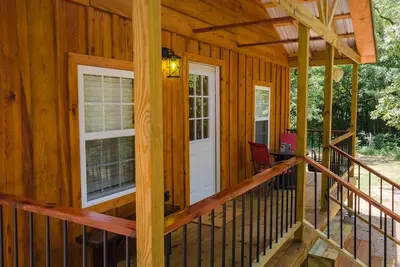 Image de Escape to cozy 2-bedroom cabin near Ouachita Forest 4 min drive away