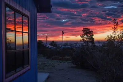 Image de Sweeping Desert Views w\/ soaking tub, hammocks, chef's kitchen