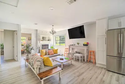 Image de Riverside New Magnolia Springs Home w\/ Dock, Beach