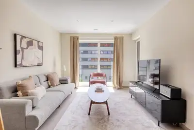 Image de Newly Built Eich 1br w/ Balcony & Elevator, by Blueground