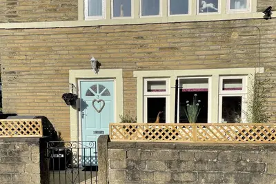 Image de Stunning Two Bedroom Cottage in Honley