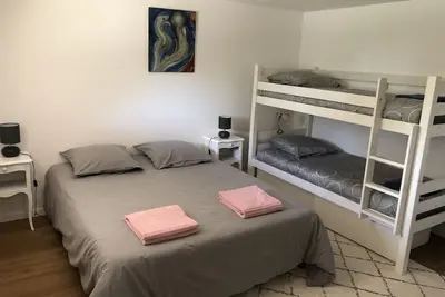Grand appartement au dessus des écuries ouvert toute l’année