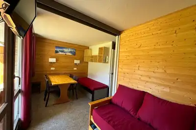 Image de Studio Rénové au Cœur de la Station avec Balcon et Parking