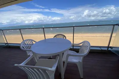 Image de Charmant T1 rénové, accès plage, parking