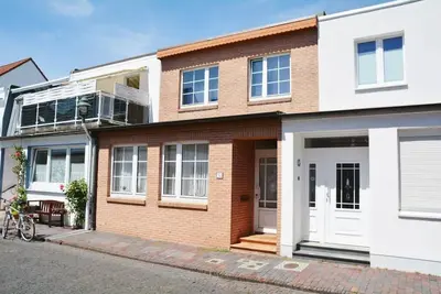 Image de Familienfreundliches Ferienhaus in Zentraler Lage