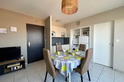 Image de Appartement rénové à Saint-Hilaire-de-Riez, parking privé, proche plage et commerces