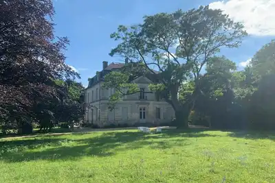Image de Homerez - Manoir majestueux à Chaniers avec piscine privée