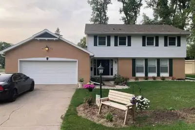 Image de Ready for Eaa Occupency: Cheerful 5br residential