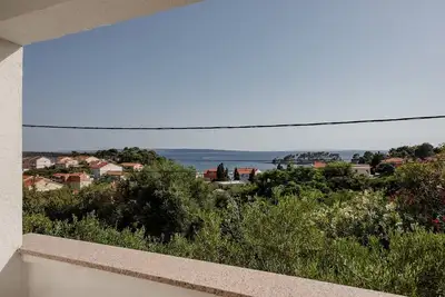 Image de Apartments Mladenka in Banjol / Two-Bedroom Apartment No. 1 with Sea View