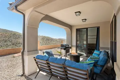 Image de A Family Affair, Sleeps 20 in two side-by-side units, 10 bedrooms!