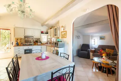 Image de La Maximoise - Deux Chambres Maison, Couchages 6