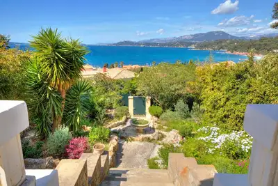 Image de Grande Villa - vue mer - Le Pradet