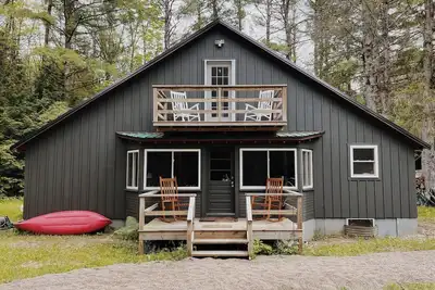 Image de The River House! 25 Private Acres on the Water!