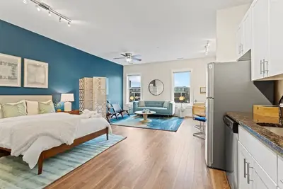 Image de ⚜Posh Old Town Studio Apt w/Complimentary Parking⚜