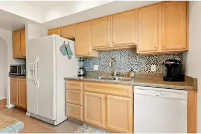 Image de Clean and perfectly located stay in Flagstaff; Mountain Views and Garage Parking