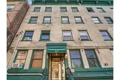 Image de Getaway with easy access to Nyc!