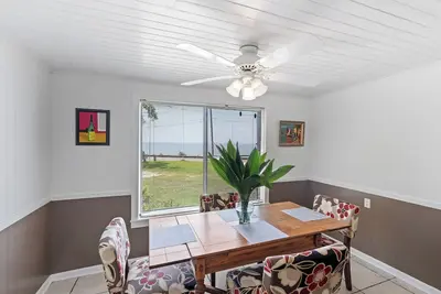 Image de Cozy Cottage on Mobile Bay!