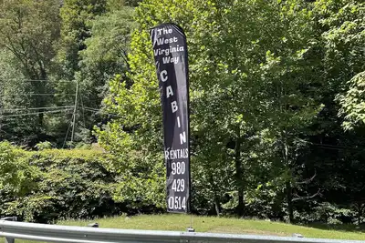 Image de The West Virginia Way, Outlaws Hideaway Cabin 3
