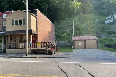 Image de The West Virginia Way, The Cackalacky Shack