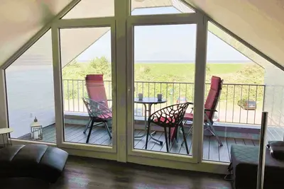 Image de Gepflegtes Ferienhaus, Sauna, Süd-terrasse, Loggia mit Meerblick, Wäschepakete