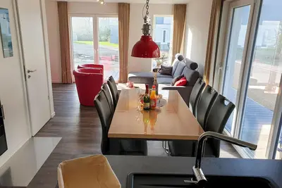 Image de Modern vacation home, sauna, south-facing terrace, loggia with sea view, pets