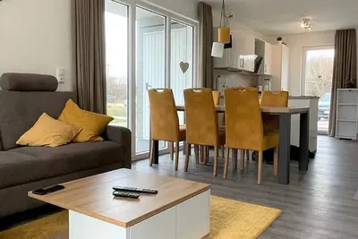 Image de Modernes Ferienhaus, Sauna, Süd-terrasse, Loggia mit Meerblick, Haustiere