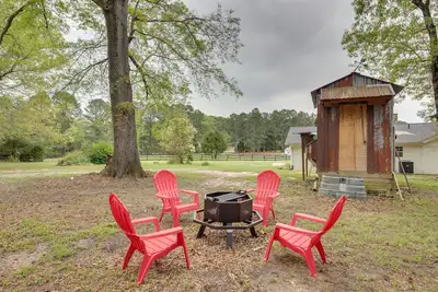 Image de Buckhead Cabin w\/ Fireplaces & Private Pool!