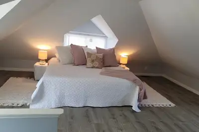Image de Beautiful 2 Bedroom Grace Cottage. Adjacent to lake