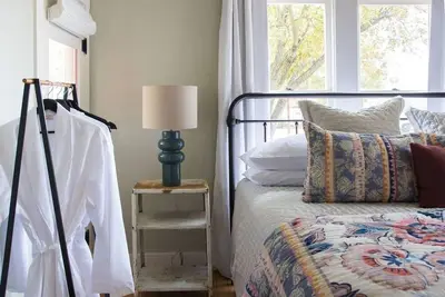 Image de Pet-Friendly Craftsman Home in Fredericksburg