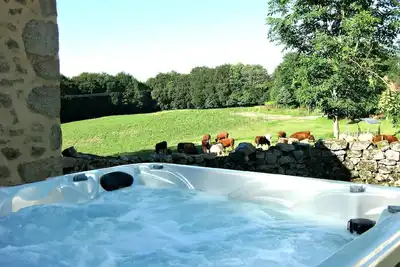 Image de Maison de vacances Le Rouget pour 4 personnes avec 2 chambres à coucher - Maison mitoyenne