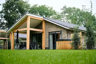 Image de Detached villa with all luxury wellness facilities, optimal enjoyment on the Veluwe!