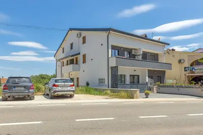 Image de Noel Apartments / No. 2 with Balcony