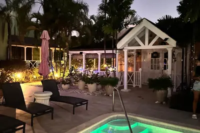 Image de Pool fronted Luxury re furbished Villa with all the special extras. 😁
