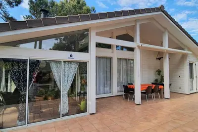 Image de Bungalow 6 personnes Ă 200m de la plage d'euronat et du Gurp