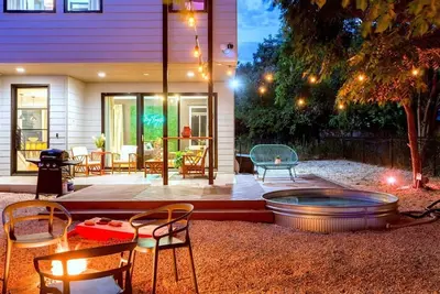 Image de Eastside House Supreme—6 Min Drive to Downtown