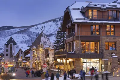 Image de The Penthouse in Vail Village by Vail Butler