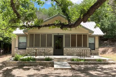 Classic Hill Country Resort- Hunt, Tx