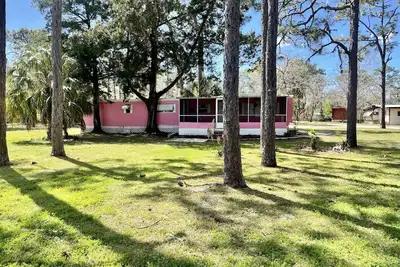 Image de Homosassa peaceful Pink Retreat!