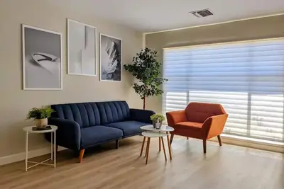 Image de Newly remodeled home in centralized location!