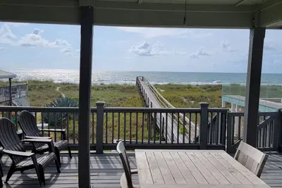Image de The Little Big House on the Dunes!