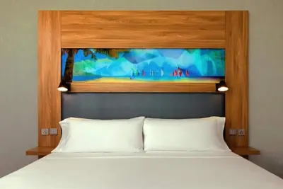 Image de King Room Near Anantara Palm Jumeirah Resort