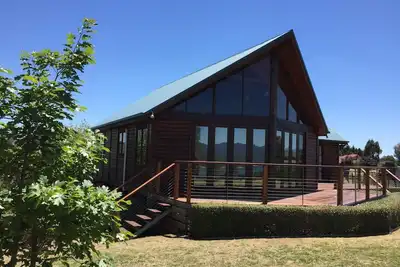 Image de Mountain Bay Log Home - Views of Lake Eildon