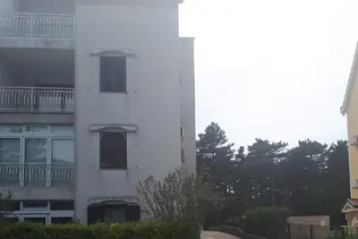 Appartement accueillant à Jadranovo avec balcon/terrasse