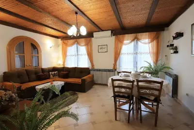 Image de Appartement accueillant à Tribalj avec jardin