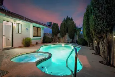 Image de Dream Retreat-Remodeled 4br w/ Pool & Spa and More