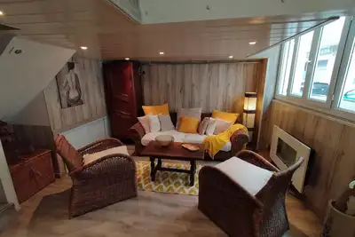 Image de Petite maison pour 6 personnes  à 50 mètres de la plage et des commerces